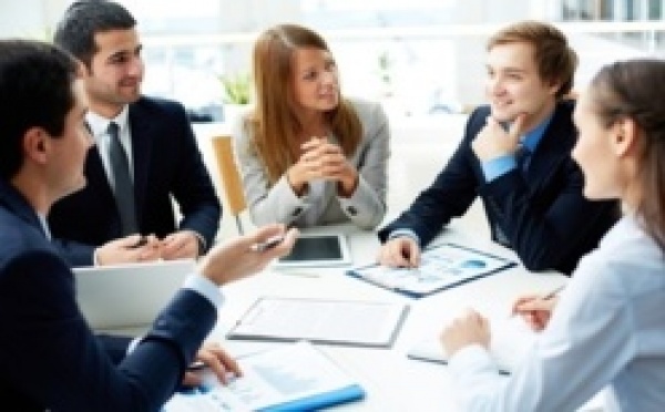 Initiation à la gestion et à la finance par le jeu d'entreprise